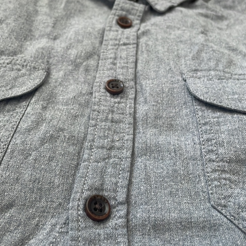 Mens button down - Picture 3 of 3